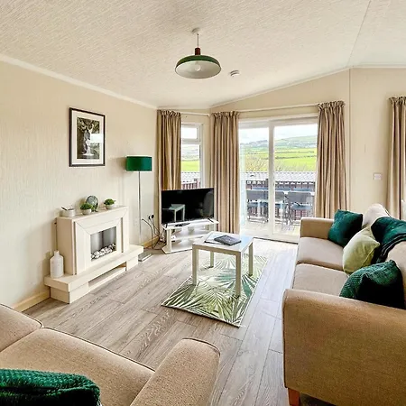 Bossiney Bay Holiday park